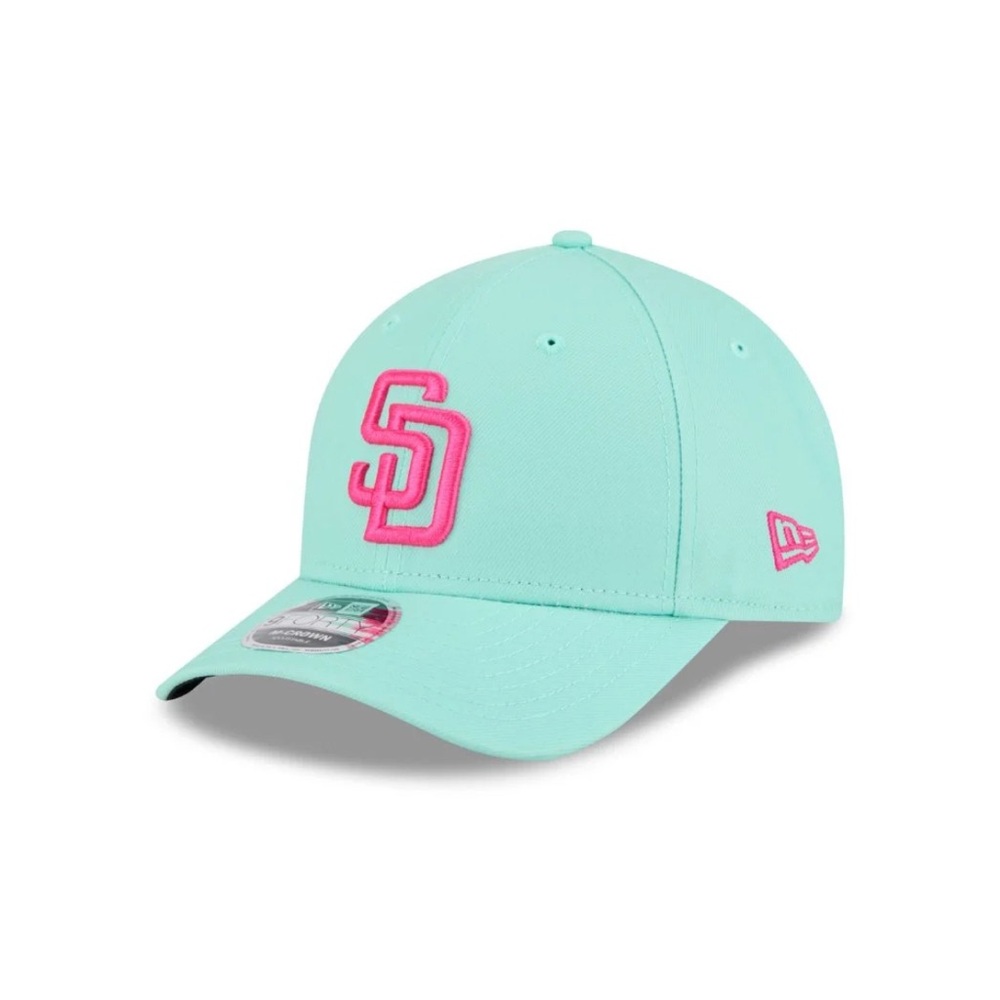 SD Collection Mint Green and Pink Cap
